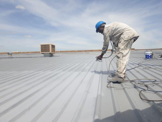 Commercial roof paintingt - Pittura roof paint