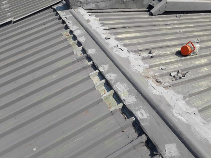10.Roof ridges repairs for waterproofing at Hunters Rest 10.Roof ridges repairs for waterproofing at Hunters Rest